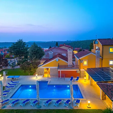 Suzanne * 반졸레